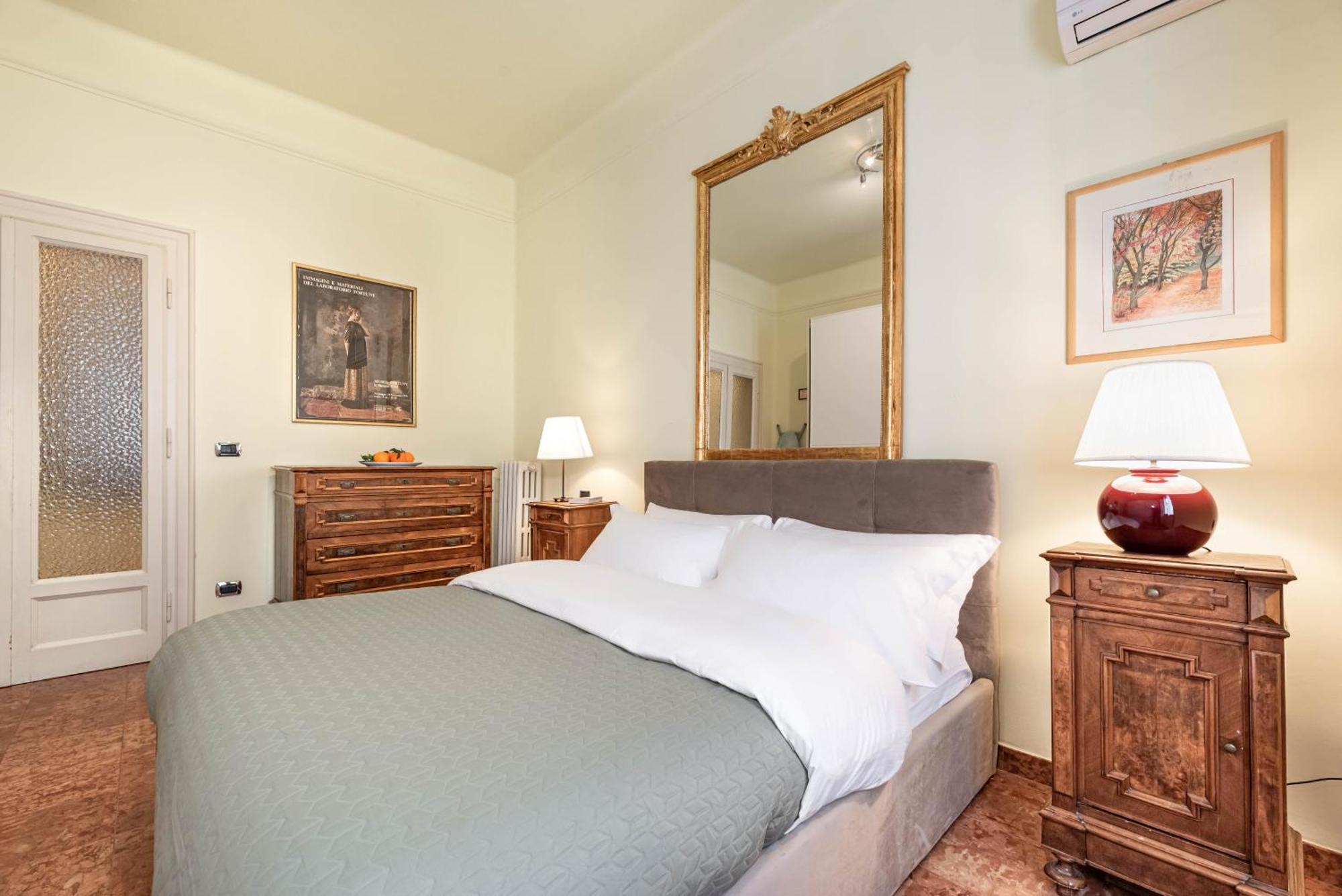 Piazza Isolo Central Apartment 베로나 외부 사진