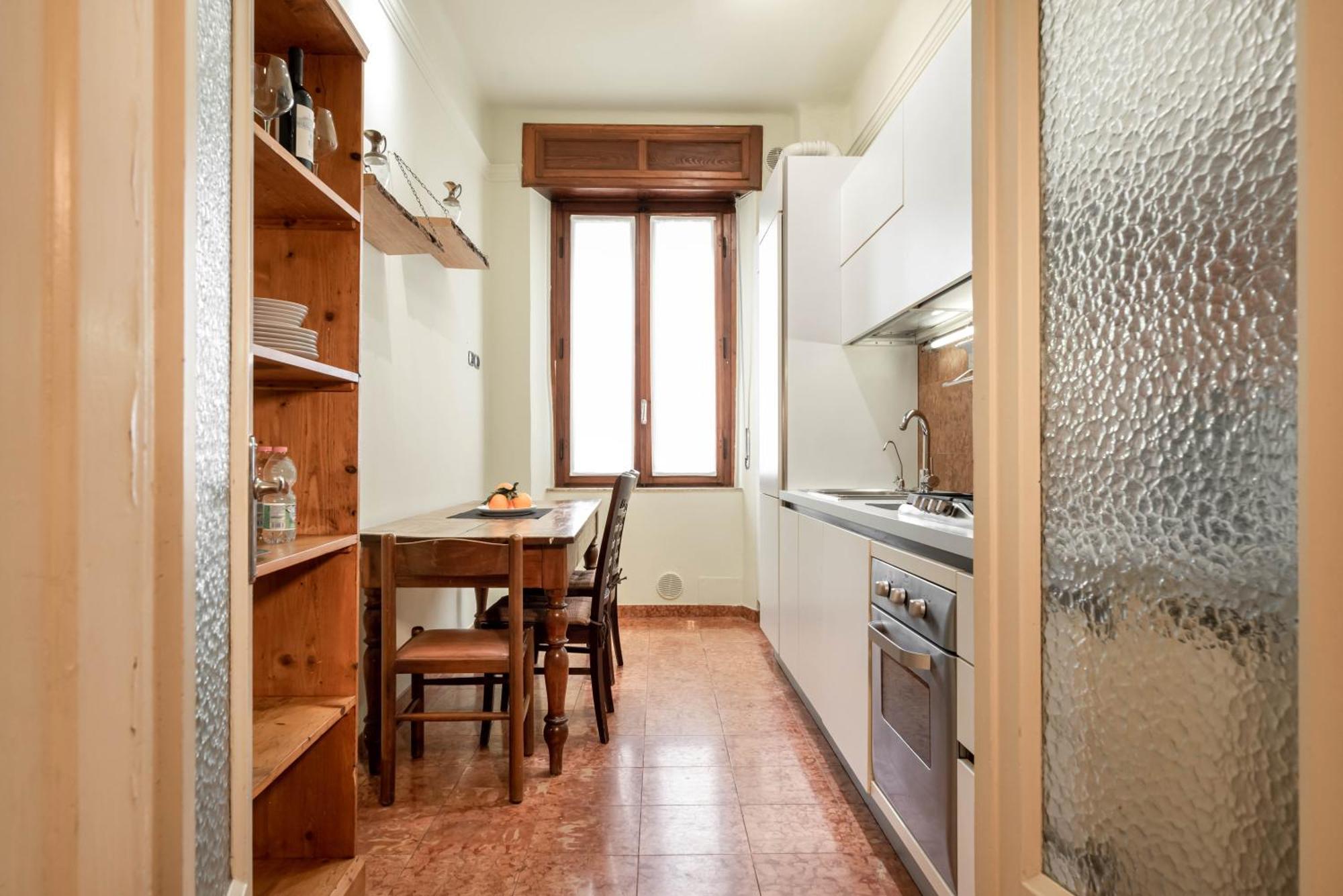 Piazza Isolo Central Apartment 베로나 외부 사진